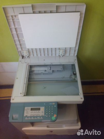 Продам копировальный аппарат Canon IR2016J