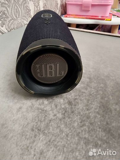 Колонка jbl charge 4 (оригинал)
