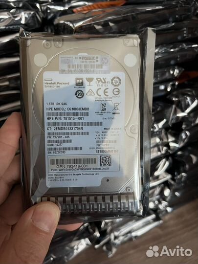 Жесткий диск sas hp 1,8tb 1,2tb сервера gen9 gen10