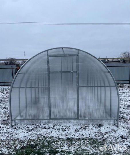 Поликарбонат сотовый толщиной 8 мм