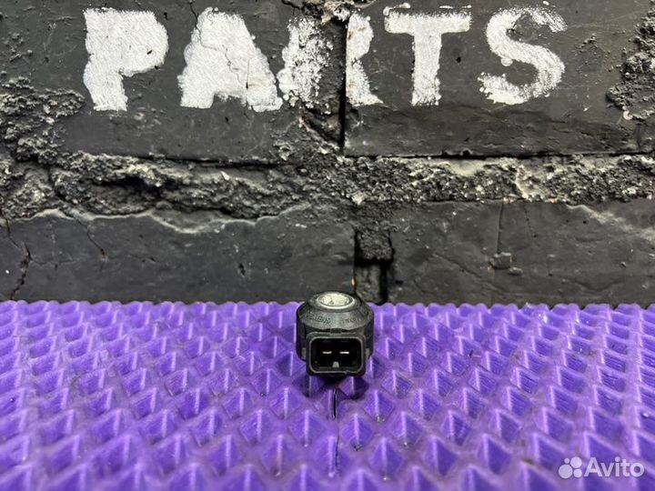 Датчик детонации Nissan Dualis J10-012805 MR20DE