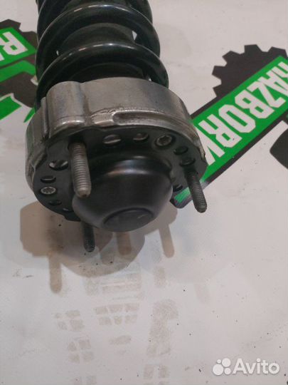 Стойка подвески в сборе передняя левая Porsche