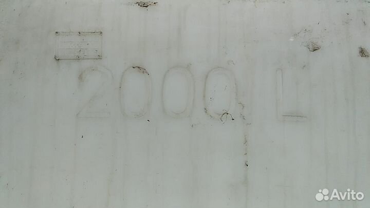 Емкость из пластика