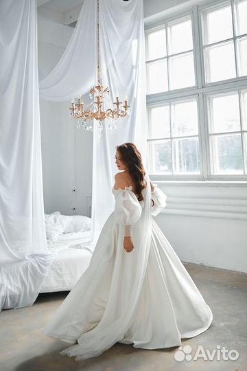 Свадебное платье на прокат 42-44
