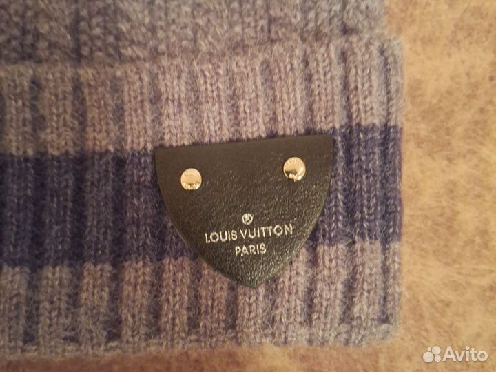 Шапка вязаная шерстяная