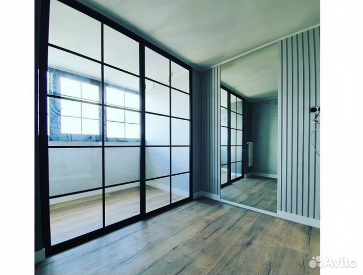 Двери купе в нишу