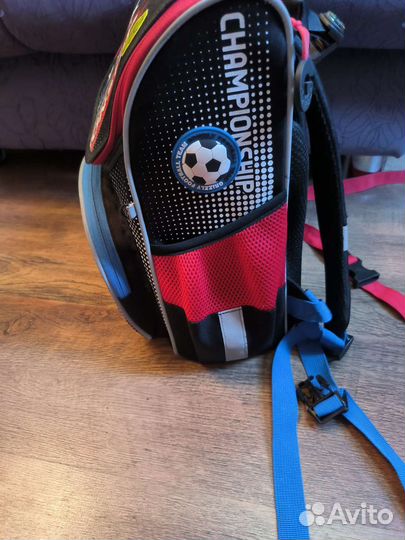 Школьный рюкзак grizzly