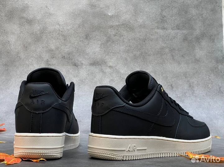 Nike air force 1 чёрные разм. 41