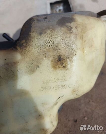 Расширительный бачок Хонда cr v3