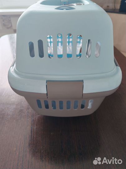 Пластиковая переноска для животных S