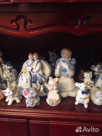 Фарфоровые статуэтки