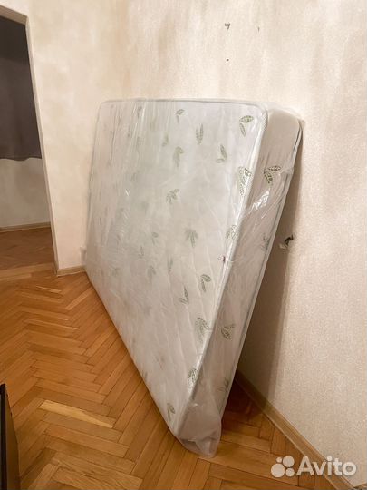 Матрас 140х200 бу