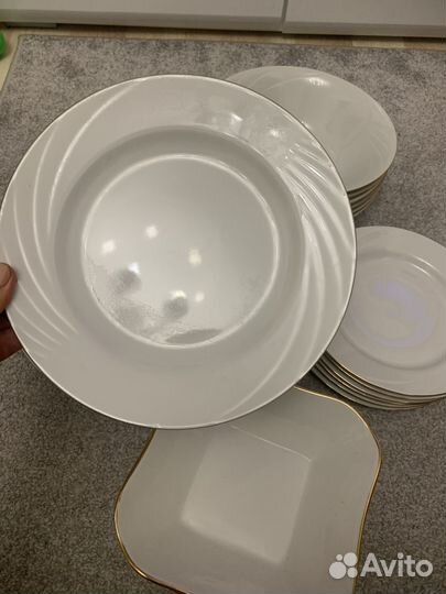 Фарфоровый сервиз