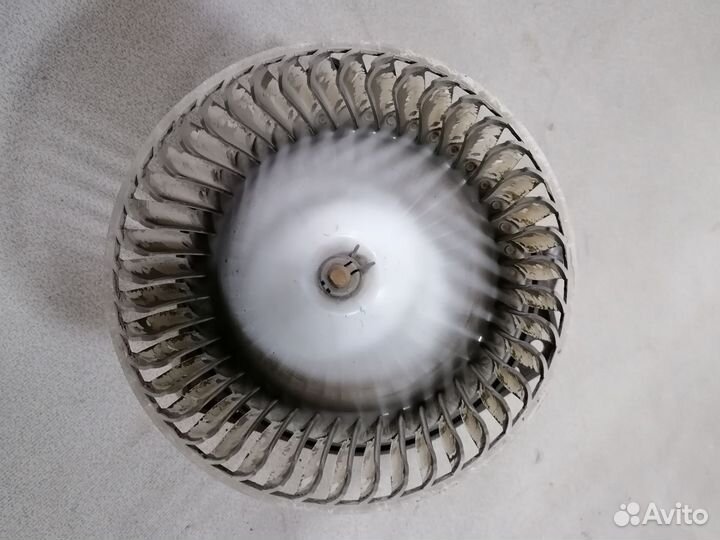 Мотор отопителя Mitsubishi Outlander (CU)