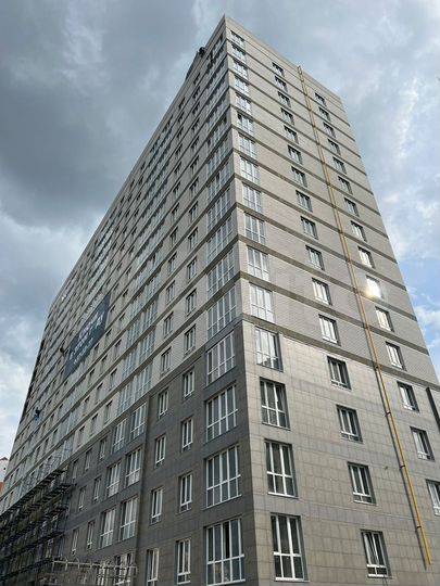 2-к. квартира, 88,5 м², 1/16 эт.
