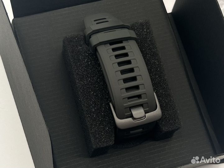 Часы Garmin Instinct Solar
