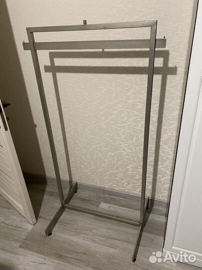Вешалка напольная