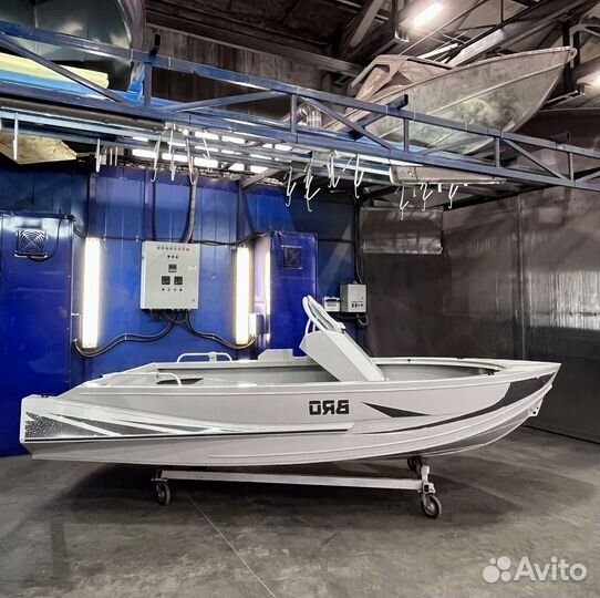 Лодка BRO 4.2 BIG console