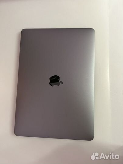 Macbook pro 13 2017 touch bar 256gb