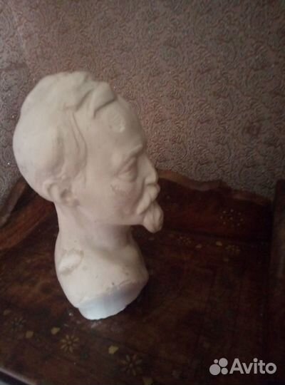 Бюст Феликса Дзержинского