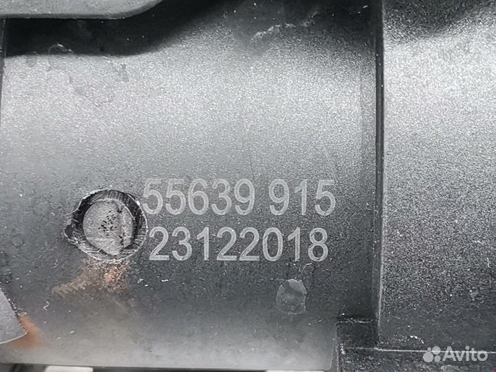 Корпус термостата Ford Focus 2000 1319480