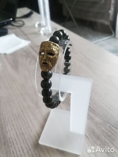 Мужской браслет на руку 