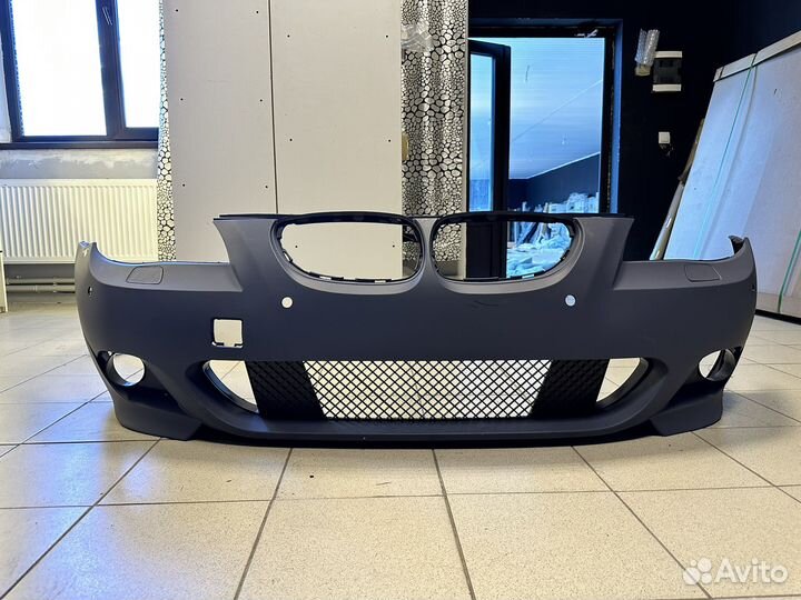 Bmw e60 передний бампер M tech М пакет