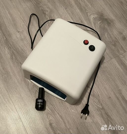 Уф лампа для маникюра + база для ногтей