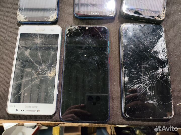 Samsung Galaxy A10, 2/32 ГБ