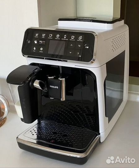 Кофемашина Philips EP4343/50 4300 Series LatteGo