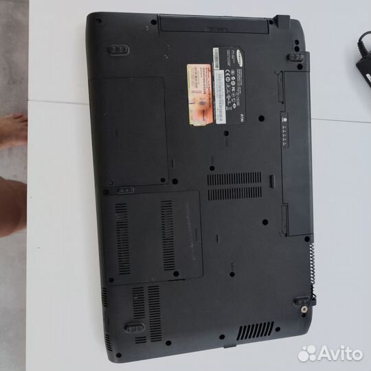Ноутбук Samsung R730