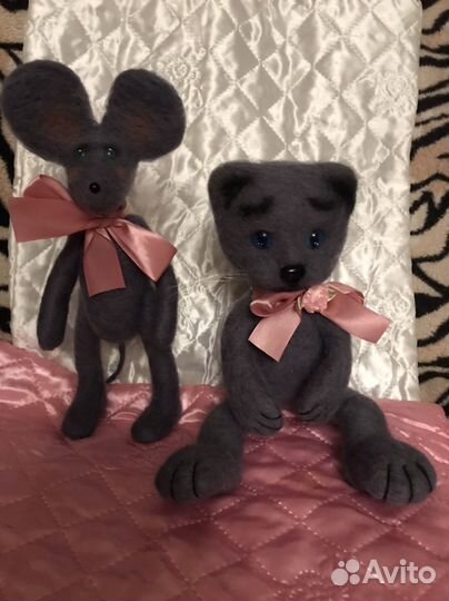 Игрушки валеные из шерсти