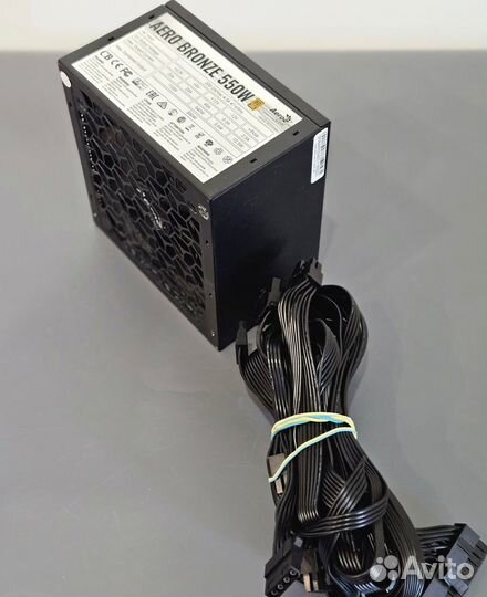 Блок питания AeroCool aero bronze 550W