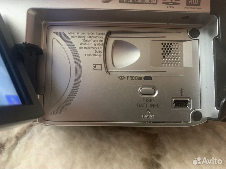 Видеокамера sony DCR-DVD109E