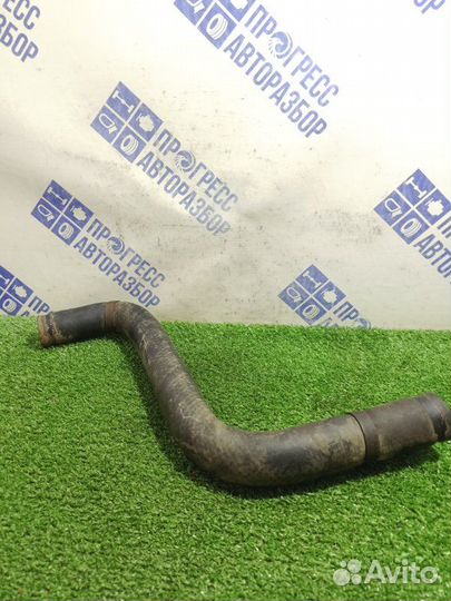 Патрубок системы охлаждения Chevrolet Lacetti