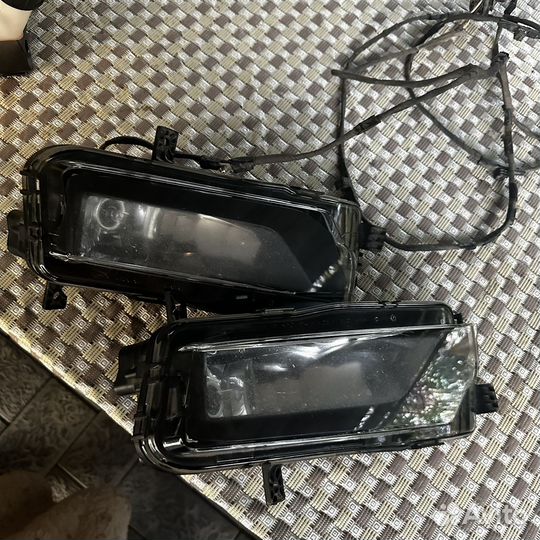 Противотуманные фары Volkswagen Crafter