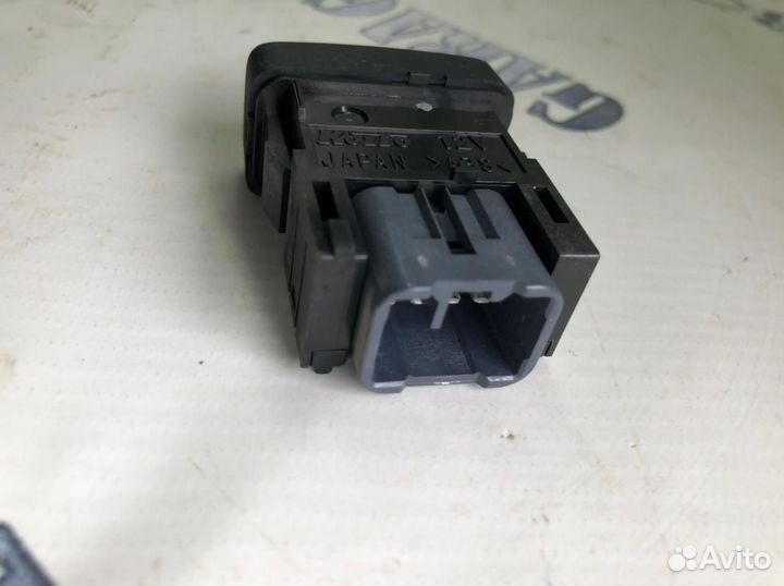 Кнопка регулировки фар Toyota noah