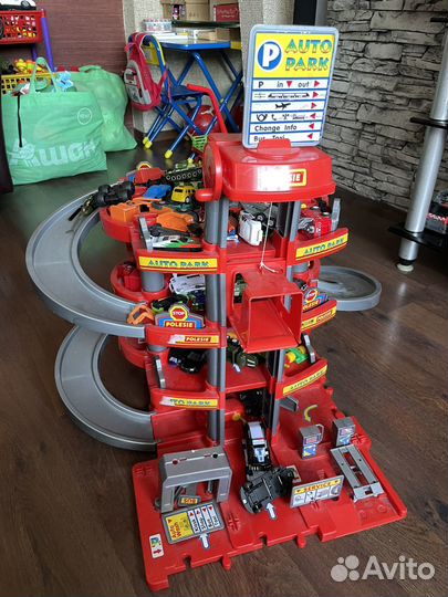 Трек для машинок Парковка для машин