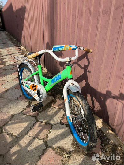 Детский велосипед