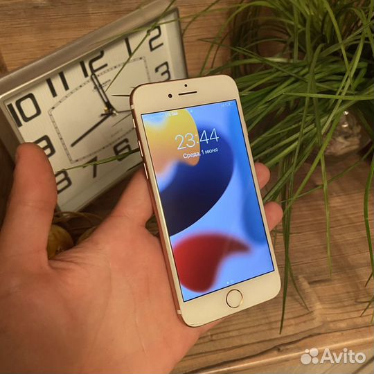iPhone 7, 32 ГБ