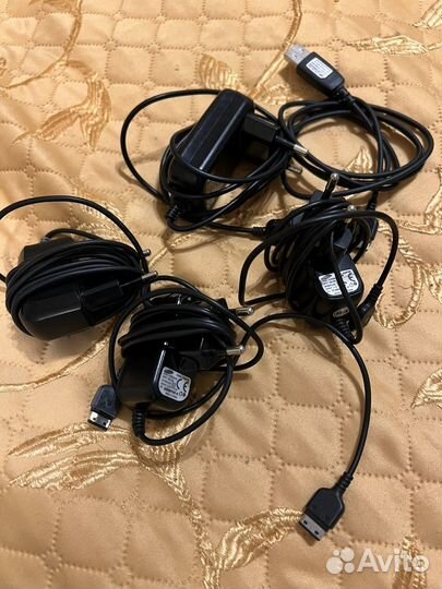 Зарядное устройство для кнопочных телефонов