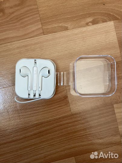 Наушники Apple EarPods новые