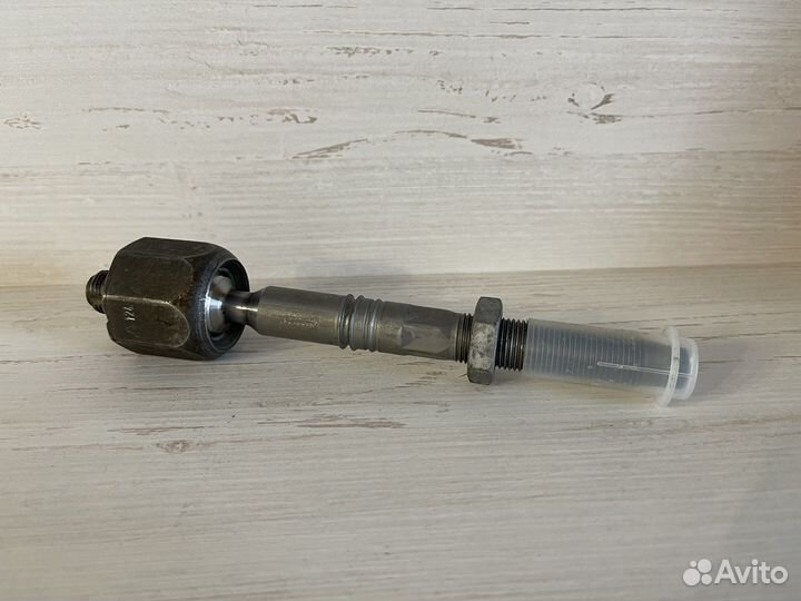 Тяга рулевая VW T5