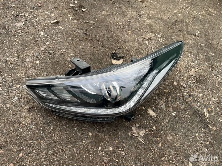 Фара левая линзованная Hyundai Solaris 2