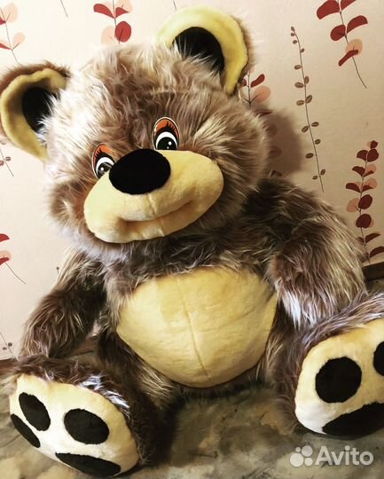 Плюшевый медведь