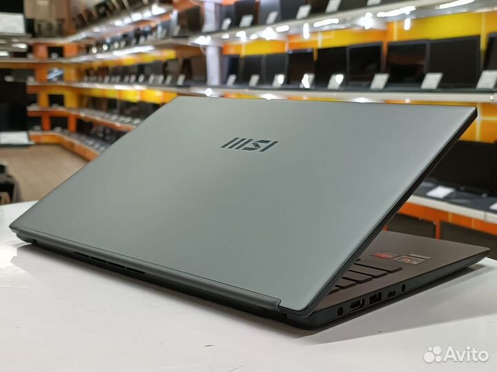 Витринный MSI 15.6''IPS AMD Ryzen 5 5625u 256Gb