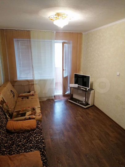 2-к. квартира, 50 м², 5/9 эт.