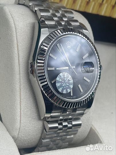 Часы Rolex datejust green мужские