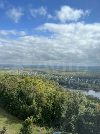 3-к. квартира, 102 м², 10/20 эт.