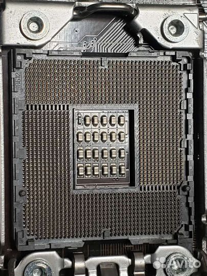 Материнская плата Asus P6T SE